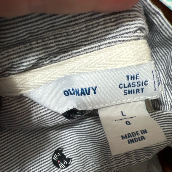 Old Navy The Classic Shirt Cat Print - Picture 3 of 3